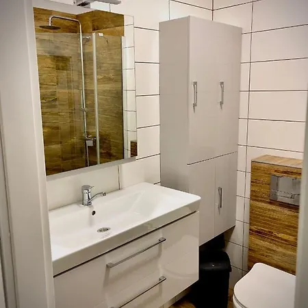 Vacaciones Towarowa Port Iii